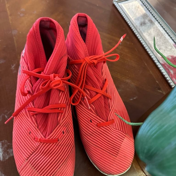 Adidas - Picture 3 of 8